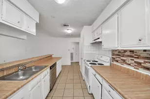 9502 Spiralwood Ln, Houston, TX 77086 - Photo 8