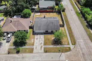 9502 Spiralwood Ln, Houston, TX 77086 - Photo 4