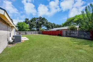 9502 Spiralwood Ln, Houston, TX 77086 - Photo 18