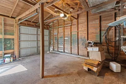 4307 Avenue Q 1/2, Galveston, TX 77550 - Photo 26