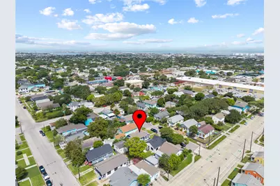 4307 Avenue Q 1/2, Galveston, TX 77550 - Photo 34