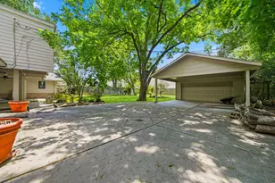 5117 Valerie St, Bellaire, TX 77401 - Photo 12