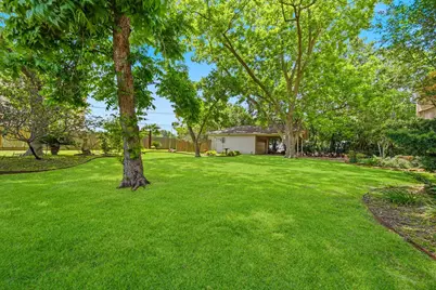 5117 Valerie Street, Bellaire, TX 77401 - Photo 10