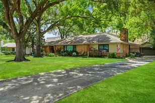 5117 Valerie St, Bellaire, TX 77401 - Photo 2