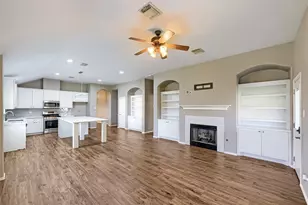 2402 Comal Dr, Deer Park, TX 77536 - Photo 8