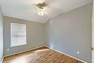 2402 Comal Dr, Deer Park, TX 77536 - Photo 20