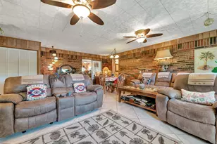 2913 18th Ave N, Texas City, TX 77590 - Photo 16