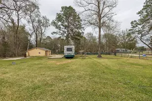 297 Peacock Path, Trinity, TX 75862 - Photo 14