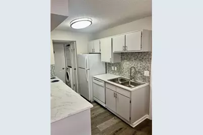 12660 Ashford Point Drive #608, Houston, TX 77082 - Photo 10