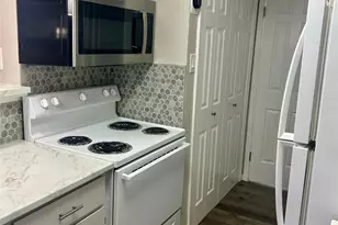 12660 Ashford Point Dr, Houston, TX 77082 - Photo 8