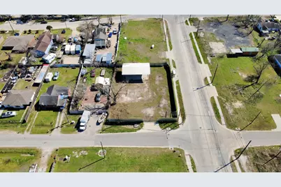 6005 Laura Koppe Road, Houston, TX 77016 - Photo 8