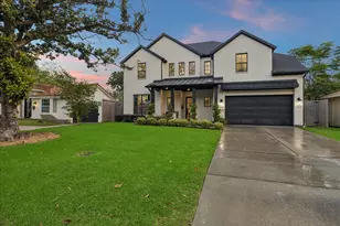 1713 Althea Dr, Houston, TX 77018 - Photo 2