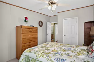 802 N 2nd St, Huntington, TX 75949 - Photo 14