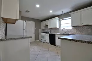 6803 Highwind Bend Ln, Katy, TX 77449 - Photo 8