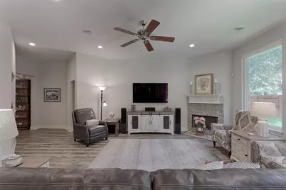756 Holly Springs Drive, Conroe, TX 77302 - Photo 18