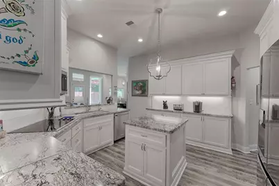 756 Holly Springs Drive, Conroe, TX 77302 - Photo 10