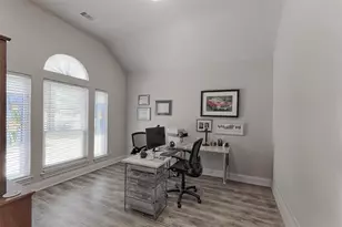 756 Holly Springs Dr, Conroe, TX 77302 - Photo 6