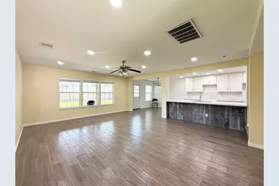 910 Staffordale Manor Lane, Houston, TX 77047 - Photo 2
