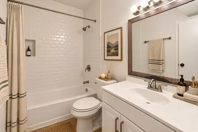 2025 Augusta Drive #203, Houston, TX 77057 - Photo 8