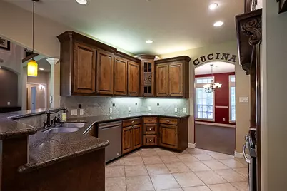 289 Broadmoor Drive, Huntsville, TX 77340 - Photo 6