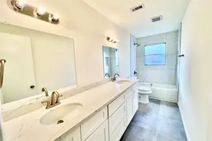 2517 21st Ave N, Texas City, TX 77590 - Photo 10