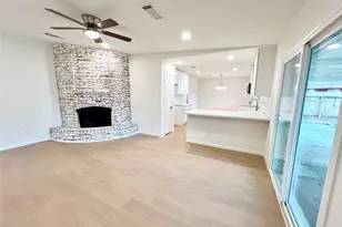 2517 21st Ave N, Texas City, TX 77590 - Photo 2