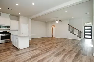 239 Biltmore Loop, Montgomery, TX 77316 - Photo 14