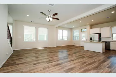 239 Biltmore Loop, Montgomery, TX 77316 - Photo 12