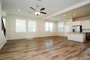 239 Biltmore Loop, Montgomery, TX 77316 - Photo 12
