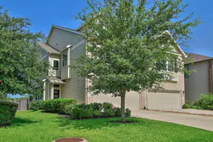 239 Biltmore Loop, Montgomery, TX 77316 - Photo 2
