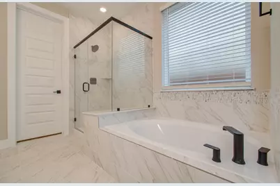 9950 Wild Indigo Circle, Conroe, TX 77385 - Photo 24