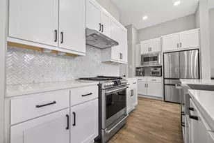 3615 Cambridge Gate Ln, Houston, TX 77055 - Photo 16