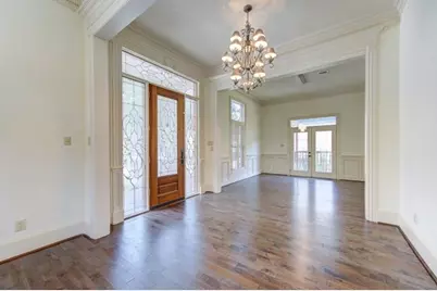 122 Vieux Carre Drive, Houston, TX 77009 - Photo 4