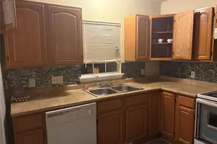 122 Gulls Cut S, Baytown, TX 77523 - Photo 6