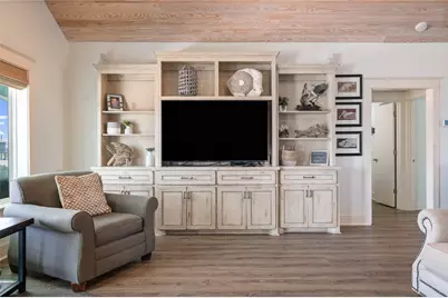 2585 Tide Drive, Crystal Beach, TX 77650 - Photo 14