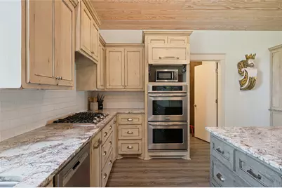 2585 Tide Drive, Crystal Beach, TX 77650 - Photo 18