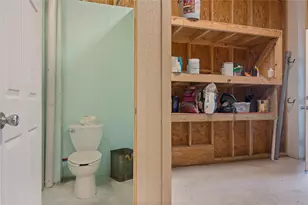 2585 Tide Dr, Crystal Beach, TX 77650 - Photo 34