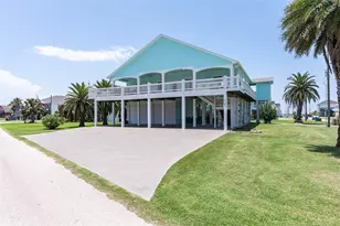 2585 Tide Dr, Crystal Beach, TX 77650 - Photo 42