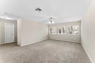 91 S Downy Willow Cir, The Woodlands, TX 77382 - Photo 36