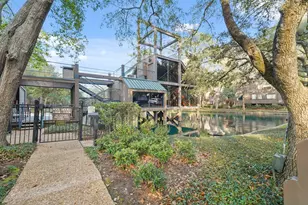 308 Litchfield Ln, Houston, TX 77024 - Photo 42