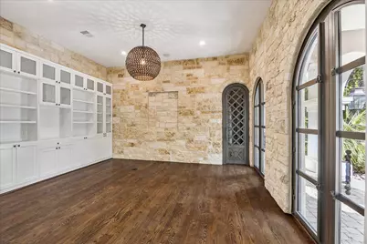 2330 Maroneal Street, Houston, TX 77030 - Photo 16