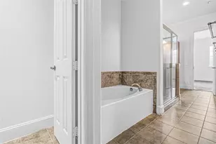 7134 S Mapleridge Street S, Houston, TX 77081 - Photo 20
