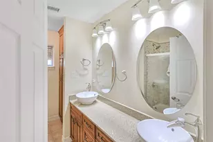 34 W Dansby Dr, Galveston, TX 77551 - Photo 22