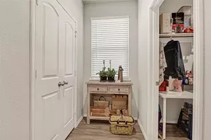 7830 London Tower Ln, Houston, TX 77044 - Photo 8