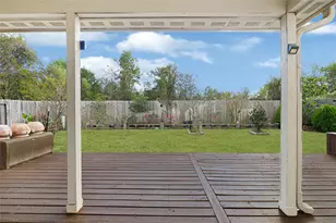 7830 London Tower Ln, Houston, TX 77044 - Photo 24