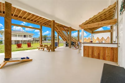 952 Sandollar, Crystal Beach, TX 77650 - Photo 18
