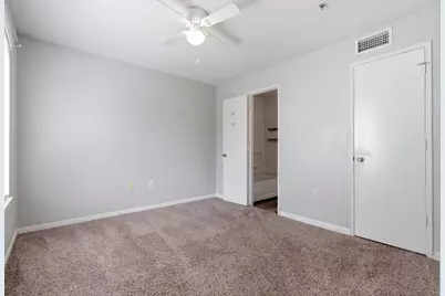 517 Southwest Parkway #204, College Station, TX 77840 - Photo 18