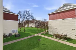 517 Southwest Pkwy, College Station, TX 77840 - Photo 32