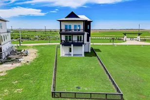 328 Seagrass, Gilchrist, TX 77617 - Photo 38