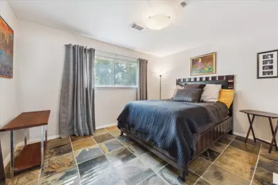 10102 Knoboak Drive, Houston, TX 77080 - Photo 24